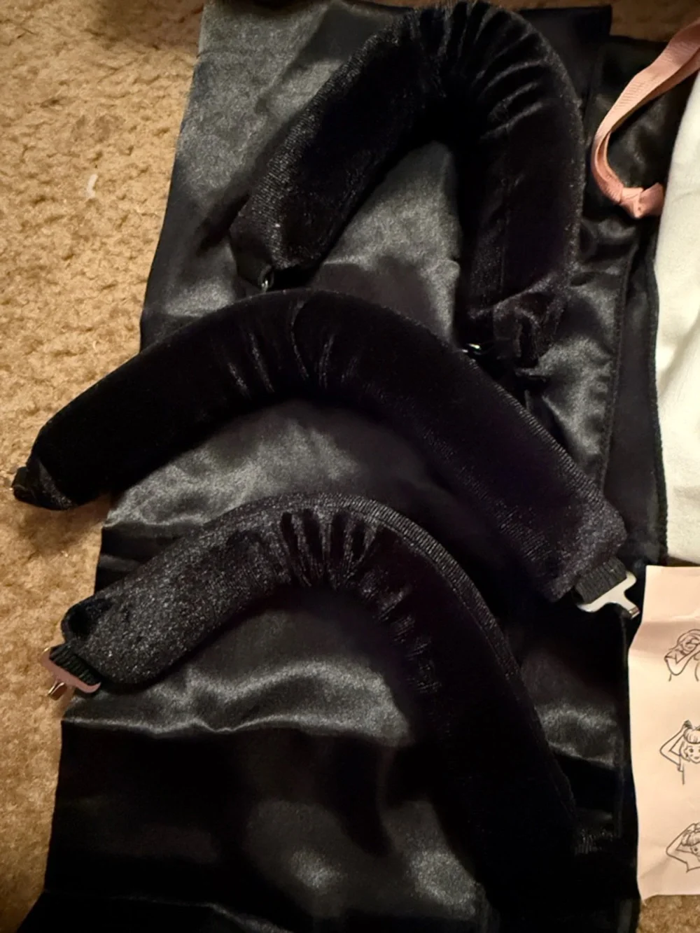 Overnight Blowout Hair Rollers — Black - Picture 3 of 4